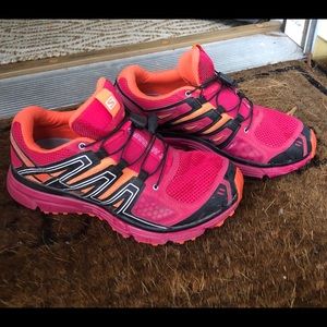 Salomon women’s trail running shoes